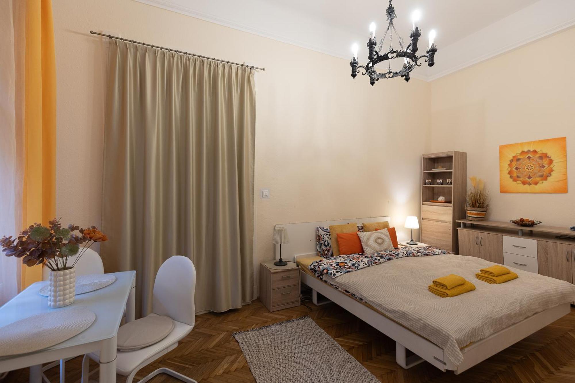 Harmony & Cute - Central Apartments Будапеща Екстериор снимка