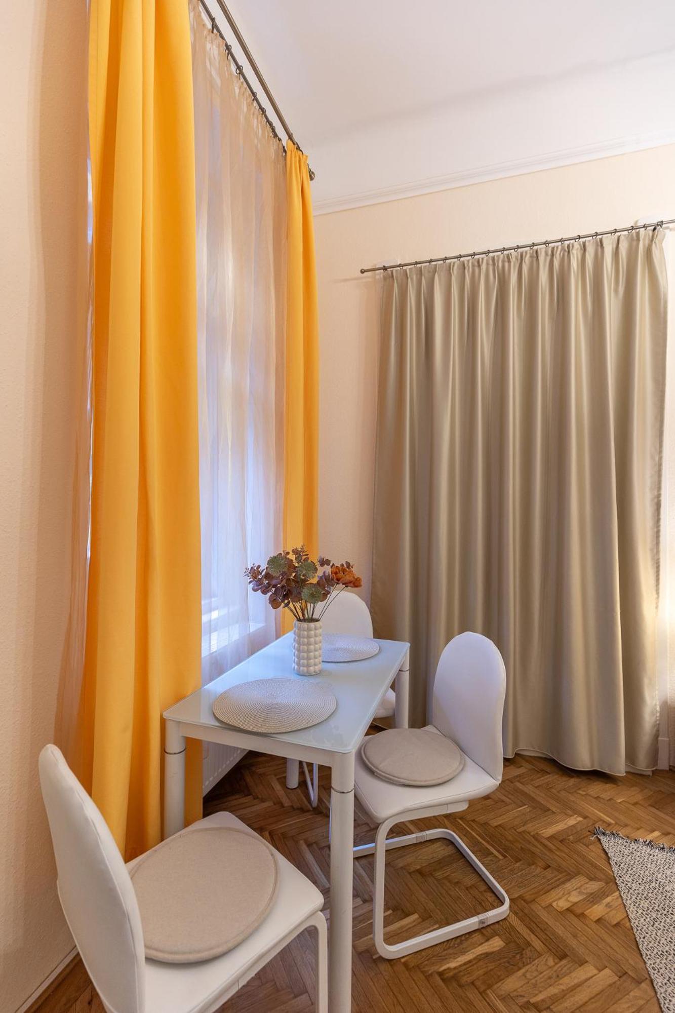 Harmony & Cute - Central Apartments Будапеща Екстериор снимка