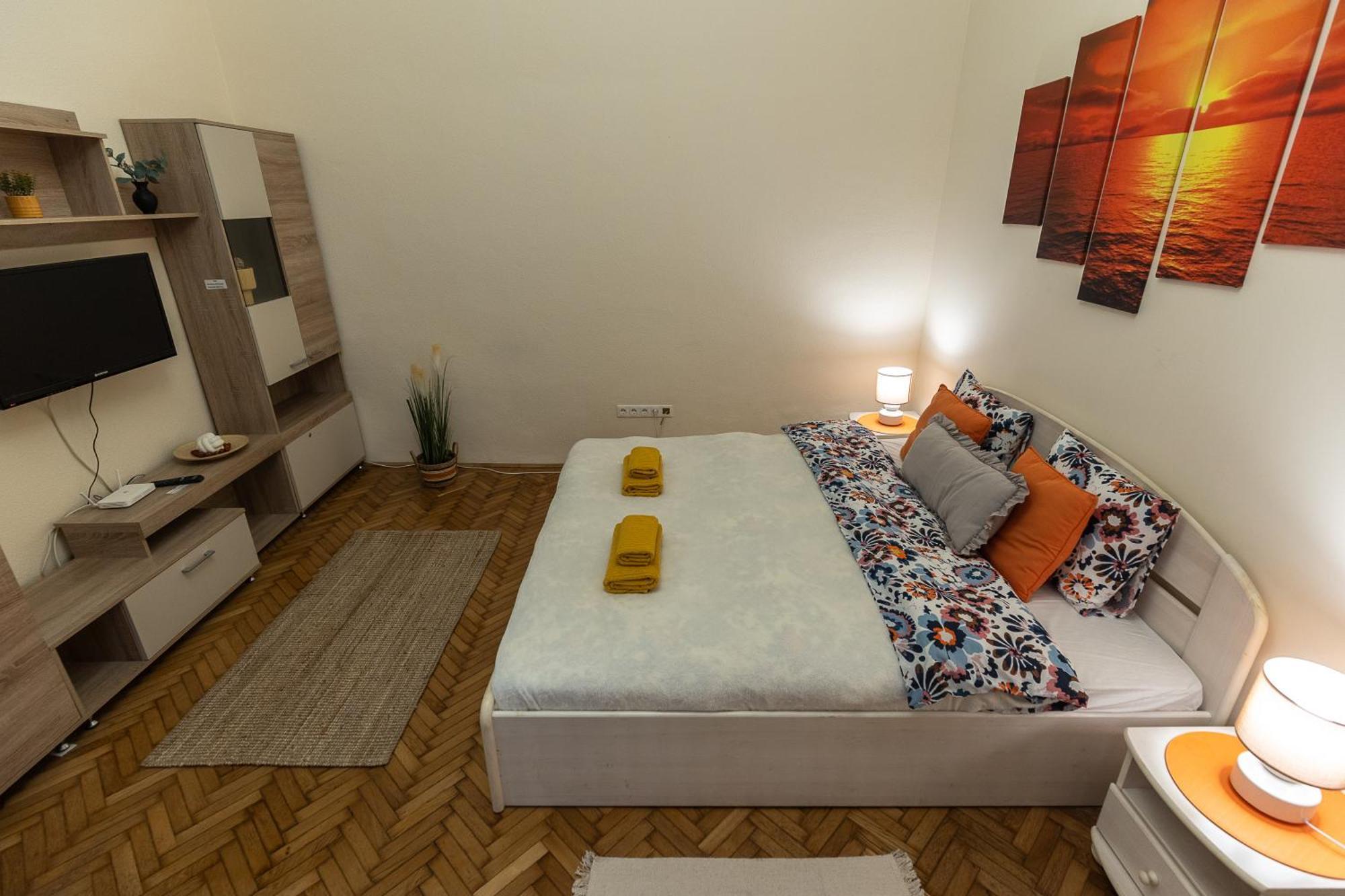 Harmony & Cute - Central Apartments Будапеща Екстериор снимка